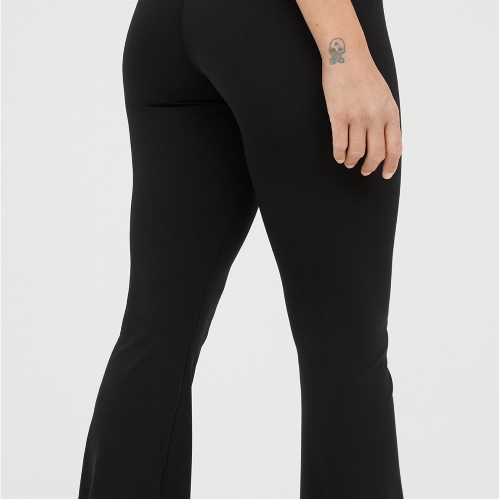 Aerie flare leggings